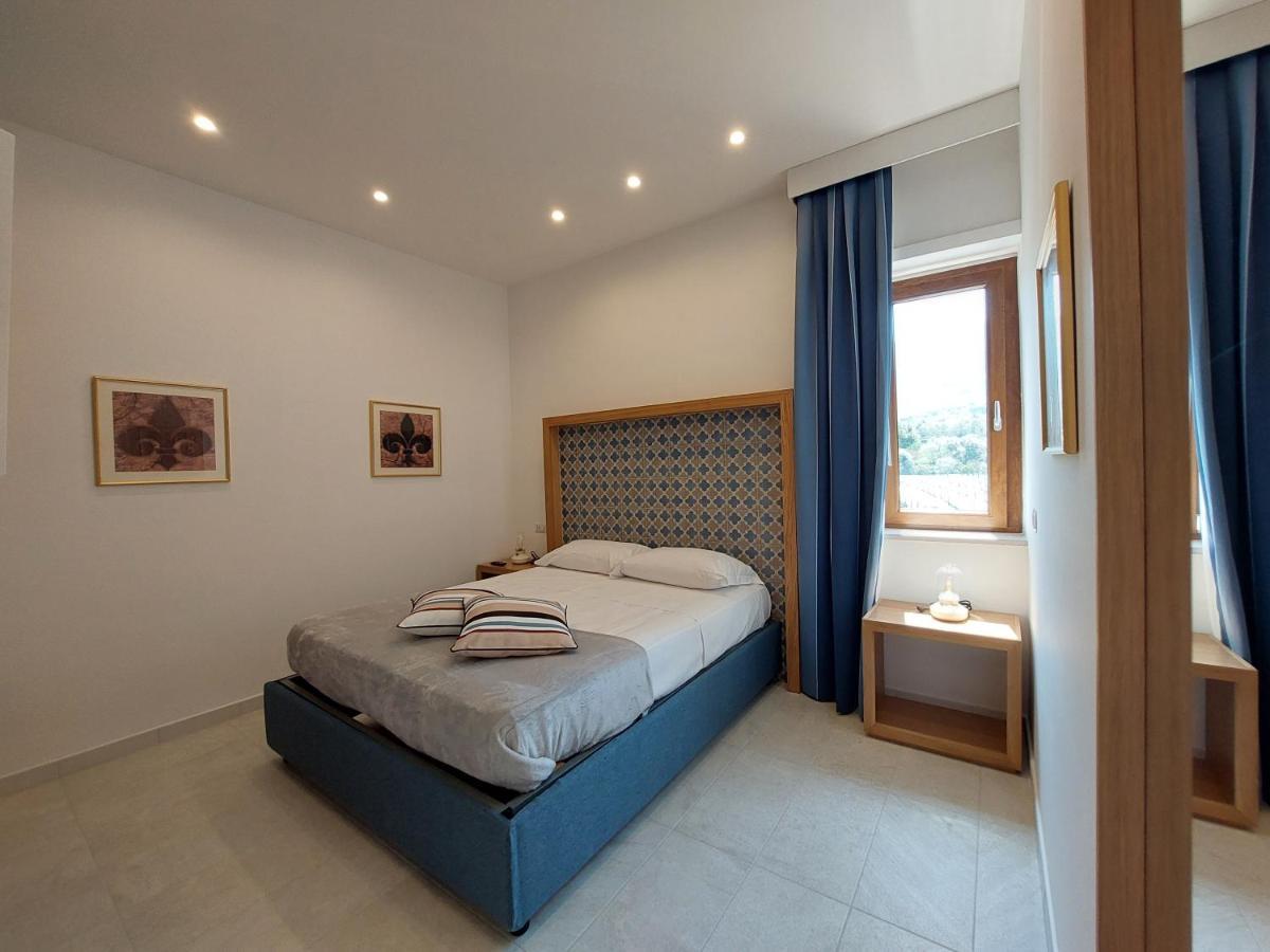Mistral Luxury Suites Sorrento Exteriér fotografie
