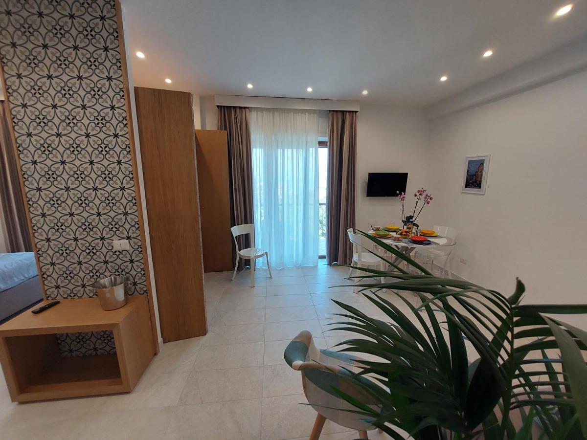 Mistral Luxury Suites Sorrento Exteriér fotografie