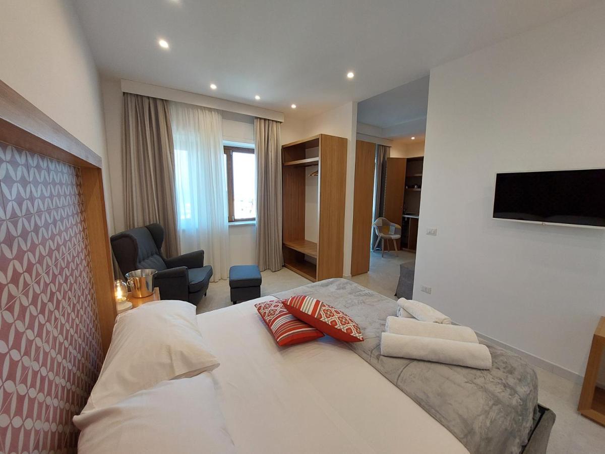 Mistral Luxury Suites Sorrento Exteriér fotografie