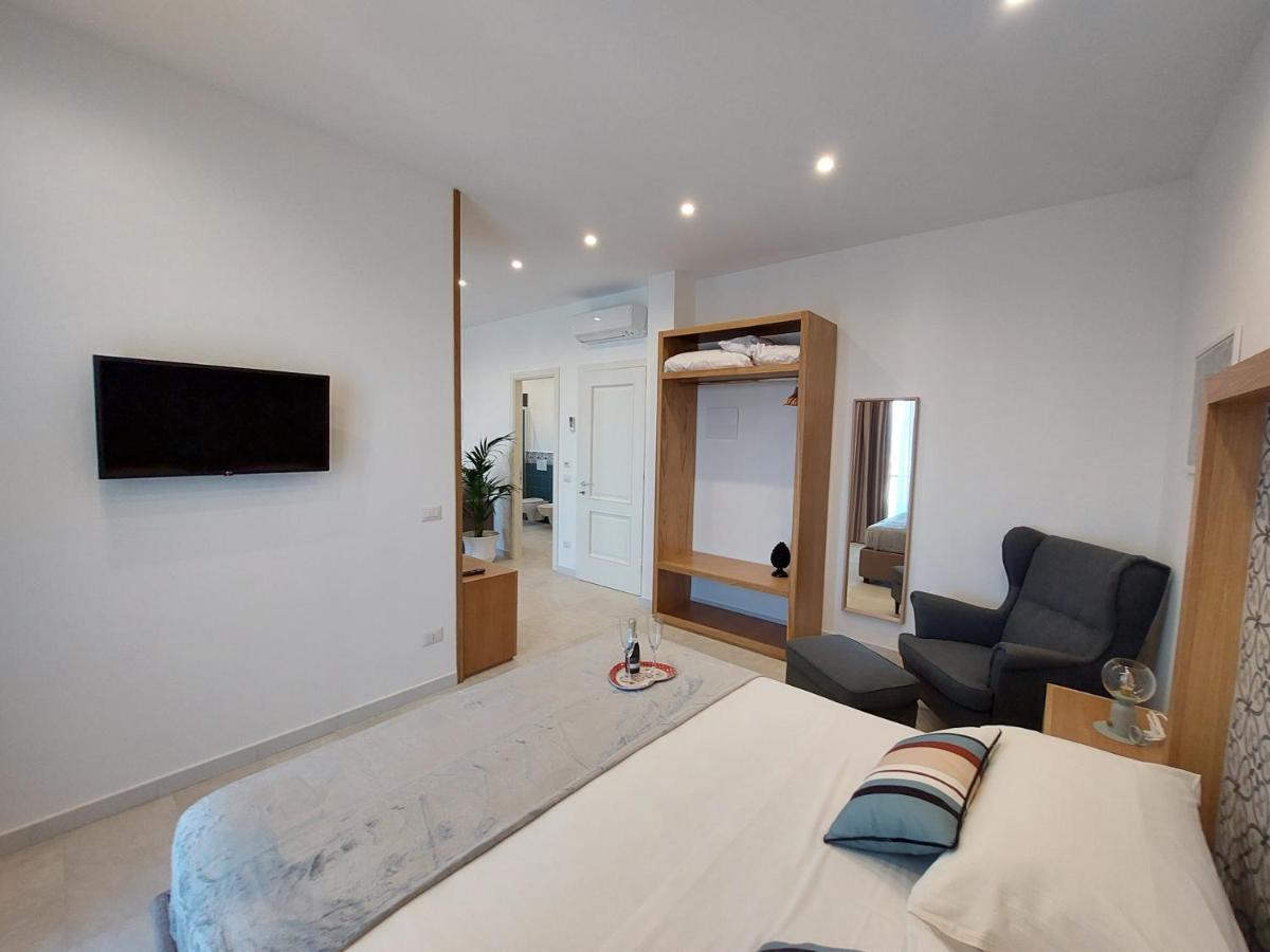 Mistral Luxury Suites Sorrento Exteriér fotografie